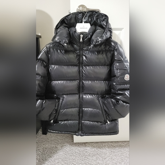 Moncler Maya Giubbotto (Juniors) - Picture 1 of 8